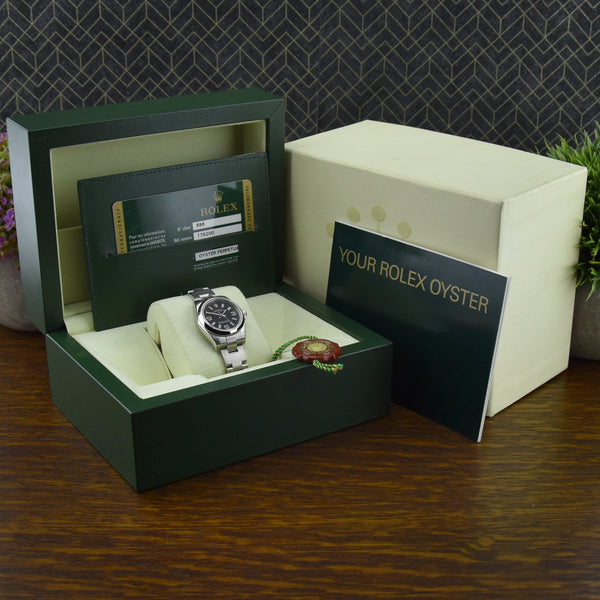 Oyster Perpetual 176200 - Black Dial - Pink Lume - 2010