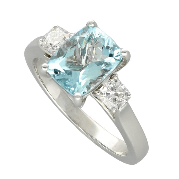 Ladies 18ct White Gold Diamond & Aquamarine Trilogy Ring