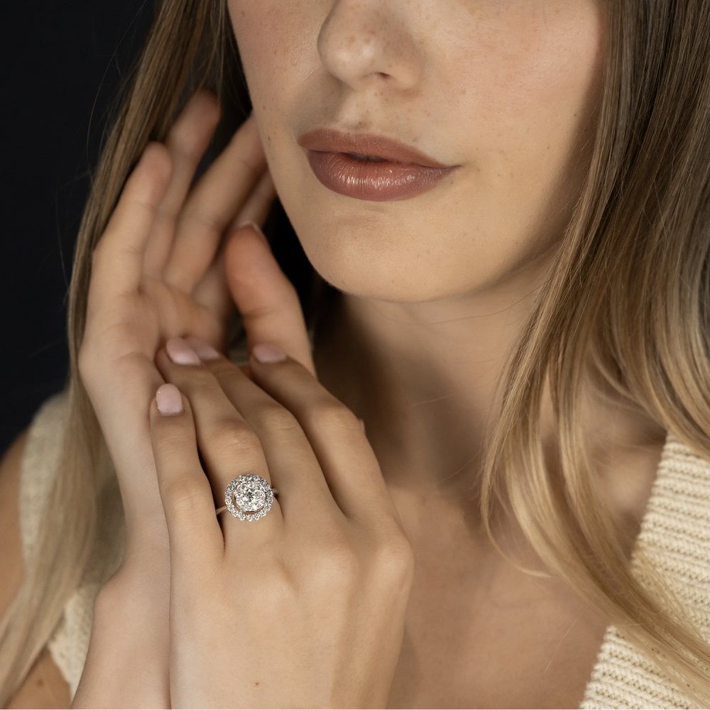 18ct White Gold 1.35ct Diamond Halo Cluster Ring