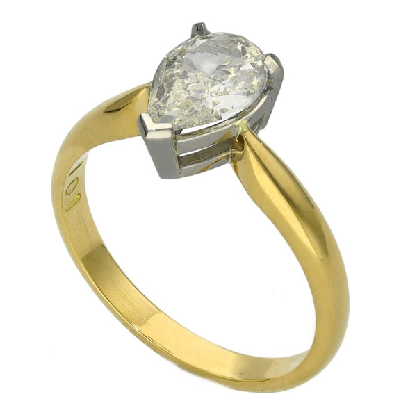 Ladies 18ct Yellow Gold Pear Cut Diamond Engagement Ring