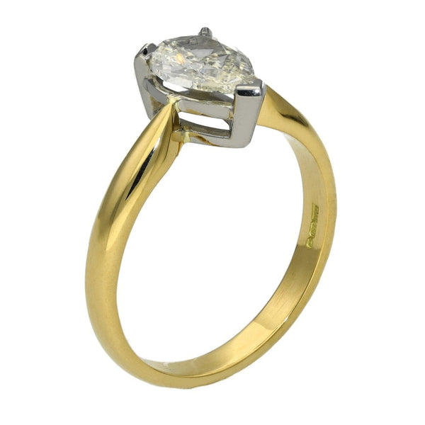 Ladies 18ct Yellow Gold Pear Cut Diamond Engagement Ring