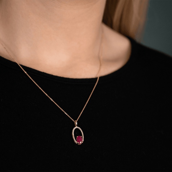 9ct Yellow Gold Diamond & Ruby Pendant & Chain - 18" - 2.3g