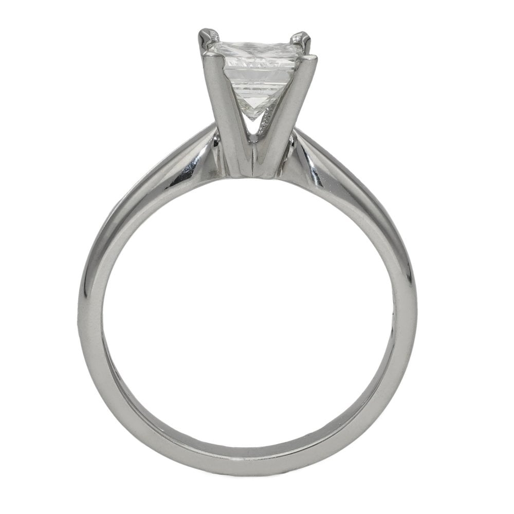 Ladies 18ct White Gold Certified Diamond Engagement Ring