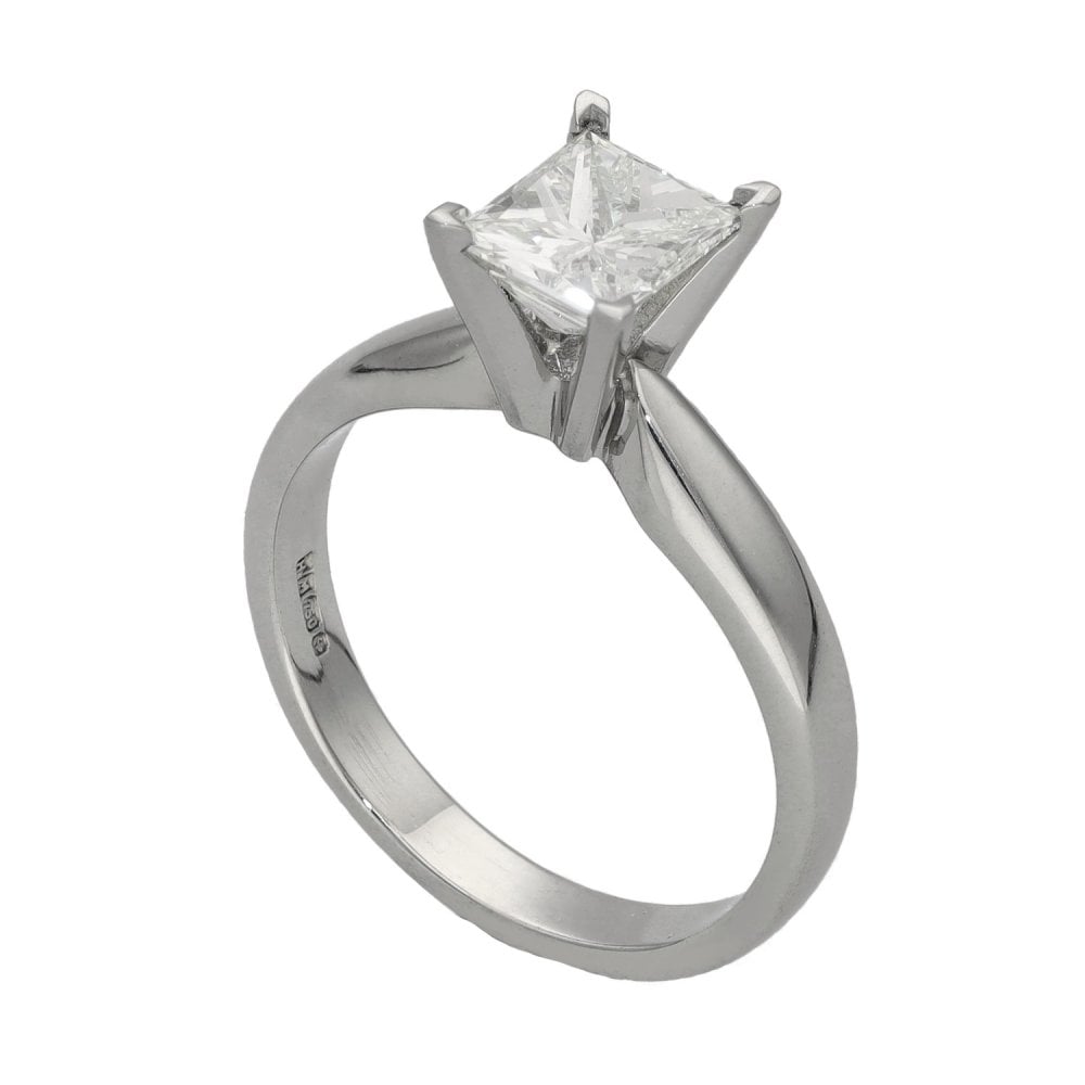 Ladies 18ct White Gold Certified Diamond Engagement Ring