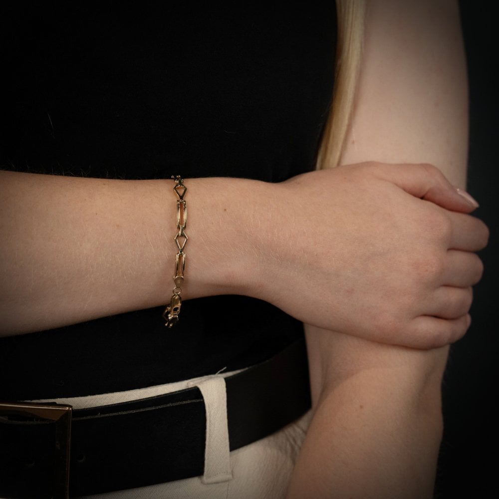9ct Yellow Gold Fancy Link Bracelet - 10.4g