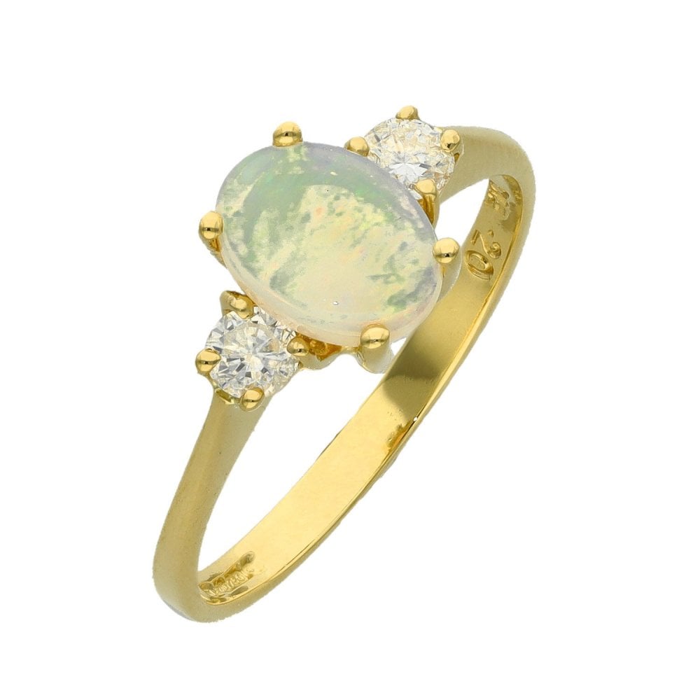 18ct Yellow Gold Diamond & Opal Ring - Size O - 0.20ct
