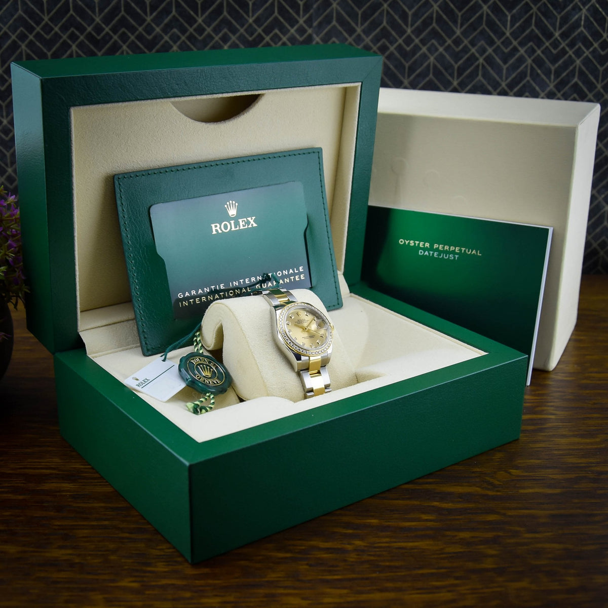 Datejust 28 279383RBR - Ladies Watch - Diamond Bezel - 2021