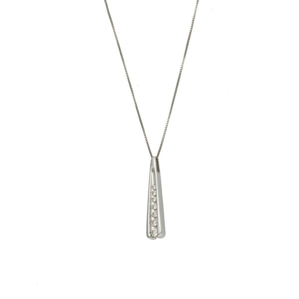 Ladies 18ct White Gold Diamond Pendant & Necklace - 18" - 0.25ct