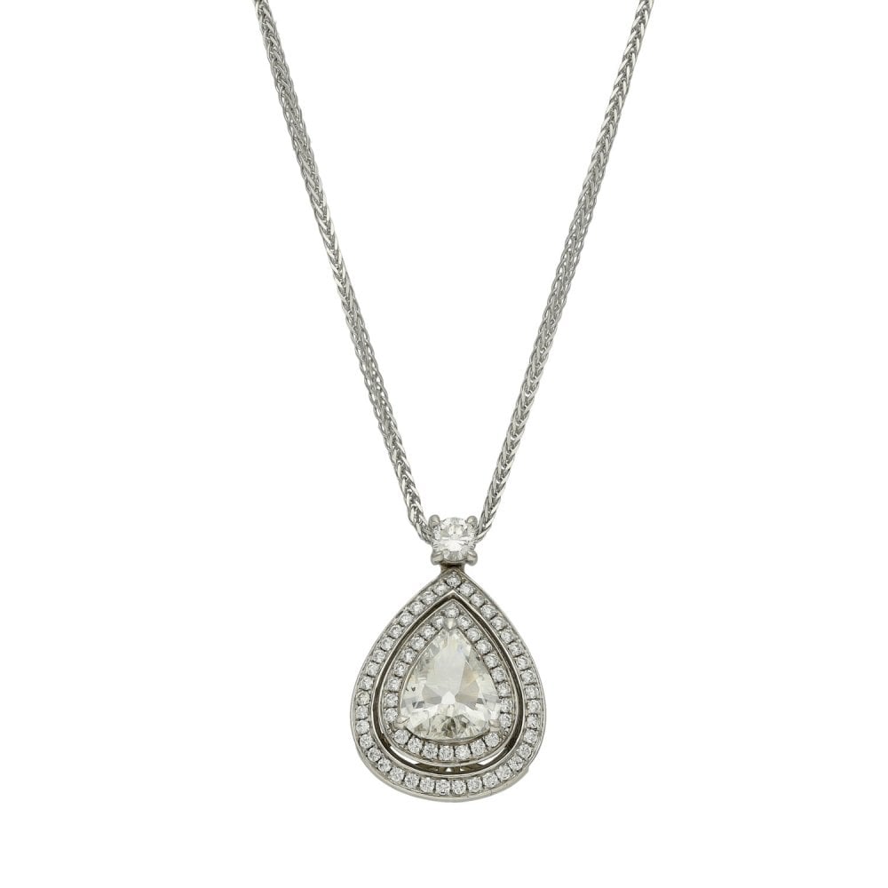 Ladies 18ct White Gold Diamond Cluster Pendant & 18" Chain