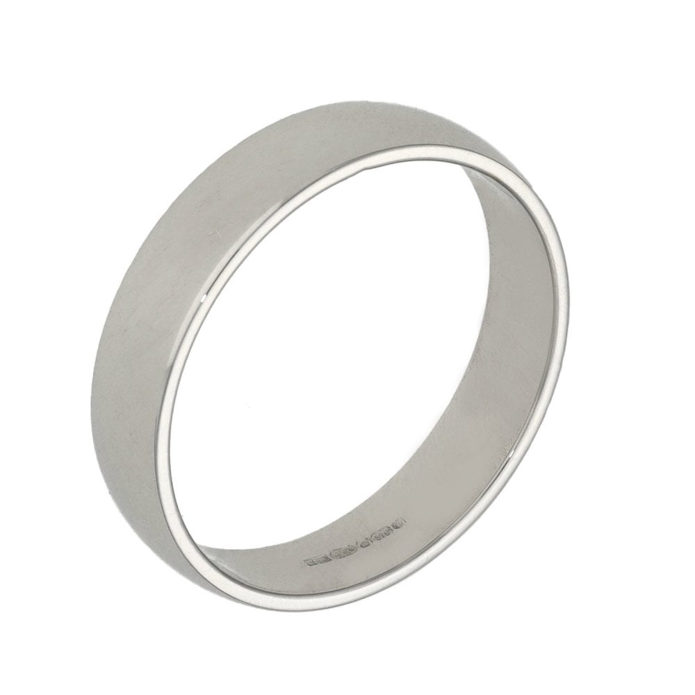 Ladies 9ct White Gold D-Shape Wedding Band - 4mm - Size M