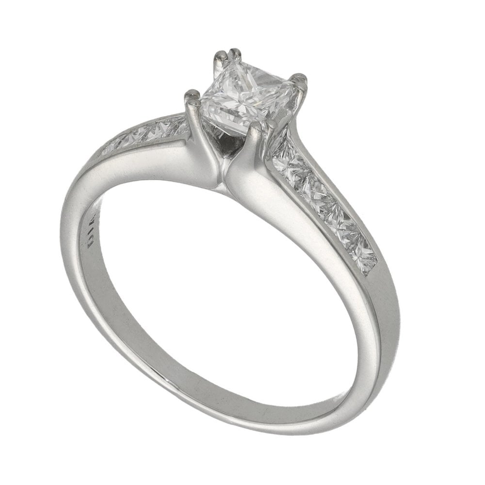 Ladies 18ct White Gold Princess Cut Diamond Engagement Ring