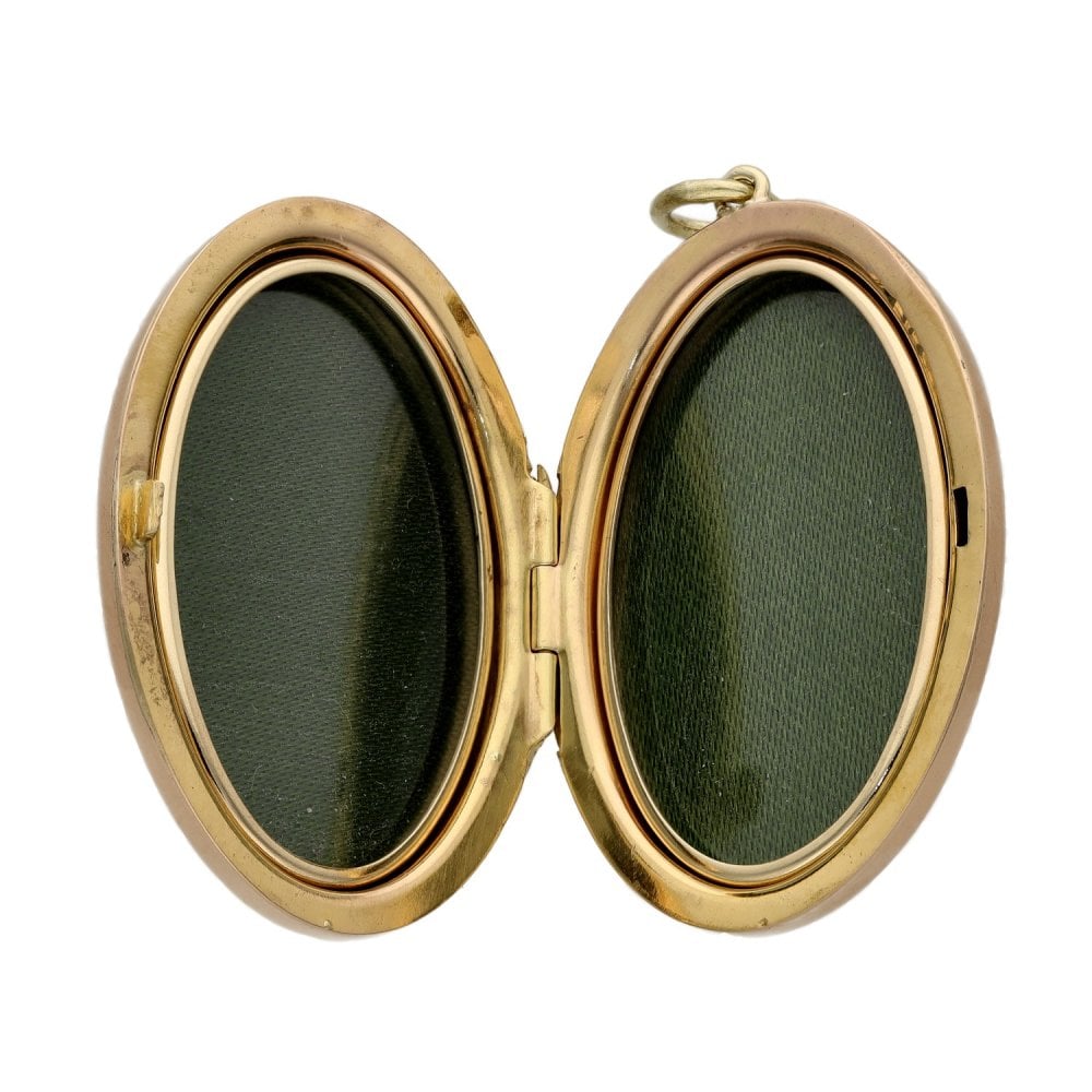9ct Yellow Gold Oval Flower Pattern Locket - 23x33x5mm - 7.7g