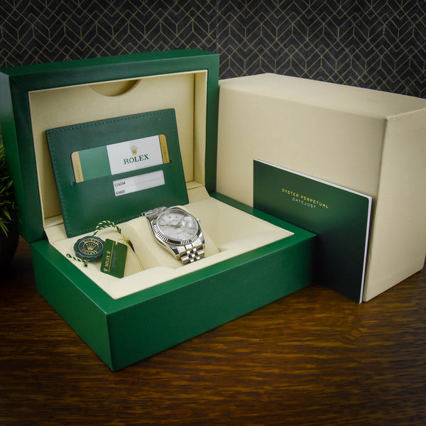 Datejust 36 116234 - Gents Watch - Silver Baton Dial - 2015