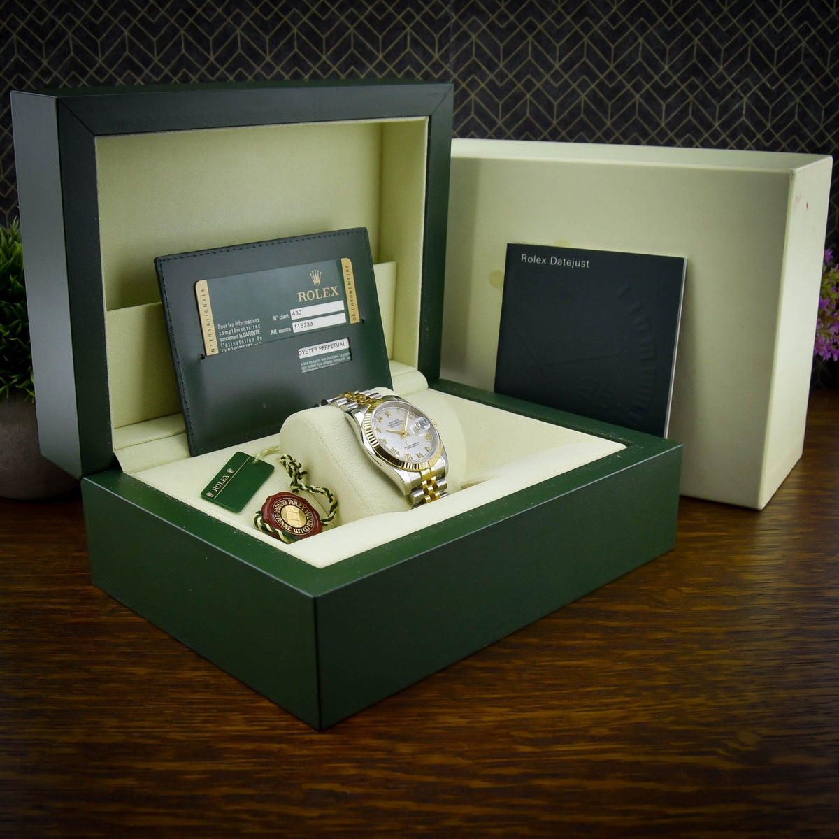 Datejust 116233 - Gents Watch - Mother of Pearl Dial - 2010