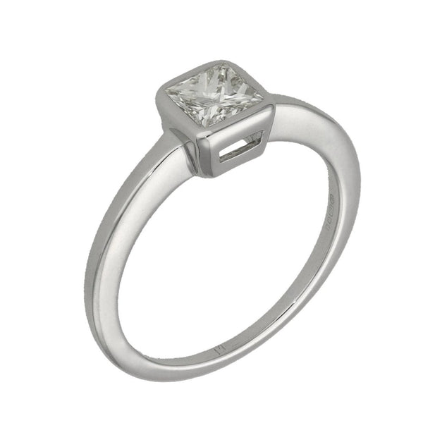 Ladies 18ct White Gold Princess Cut Diamond Solitaire Ring