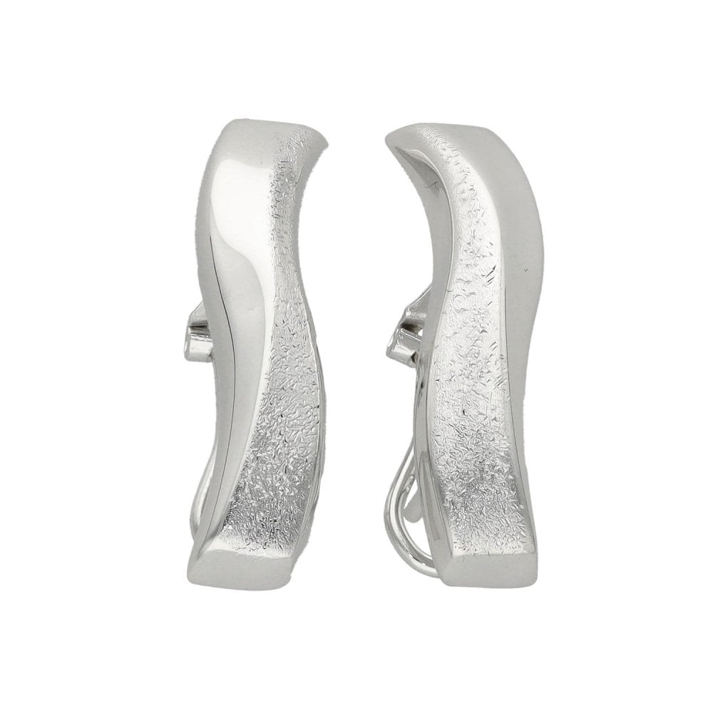 Ladies 18ct White Gold Polished & Satin Bar Stud Earrings
