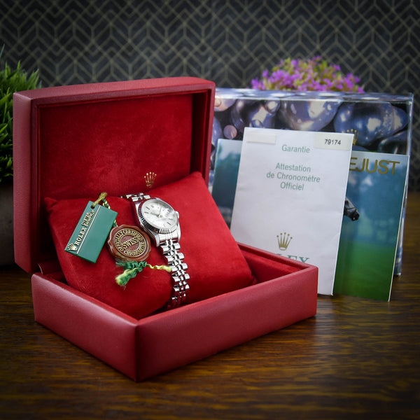 Datejust 79174 - Ladies Watch - Silver Baton Dial - 2004