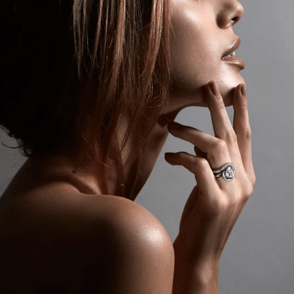 Entwined Outward Wedding Ring - Platinum & 0.26ct Diamond Pavé