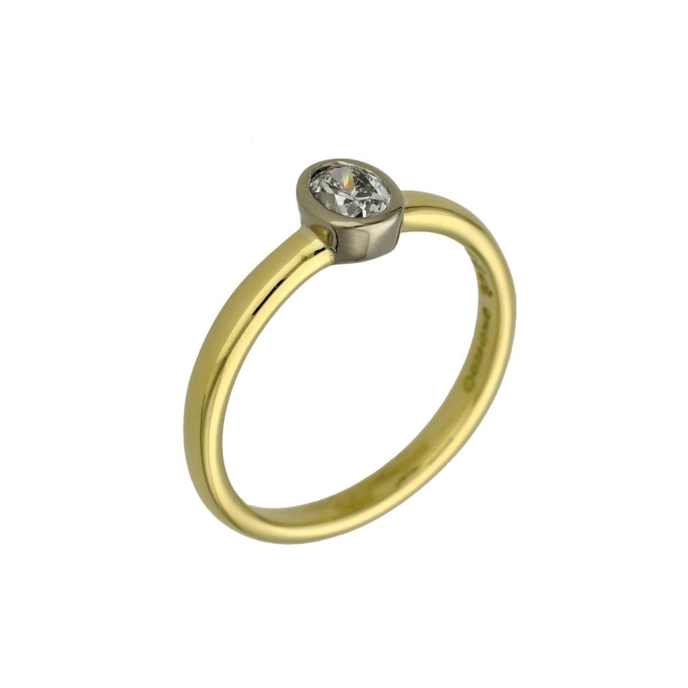 Ladies 18ct Yellow Gold Oval Diamond Ring - Size M - 0.33ct
