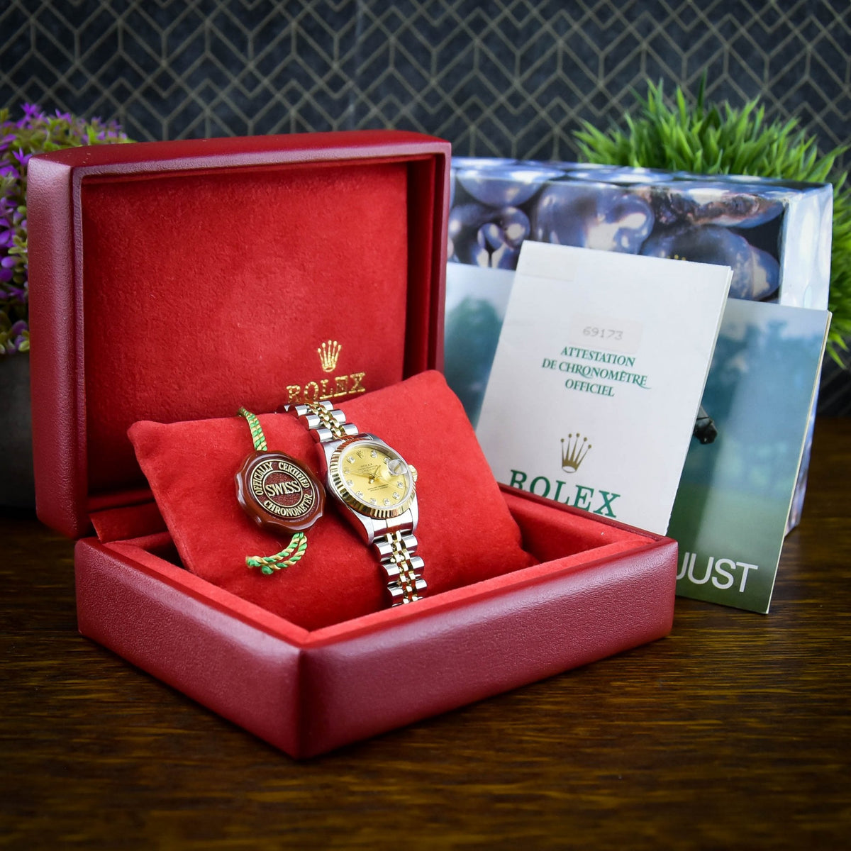 Datejust 69173 - Ladies Watch - Champagne Diamond Dial - 1995
