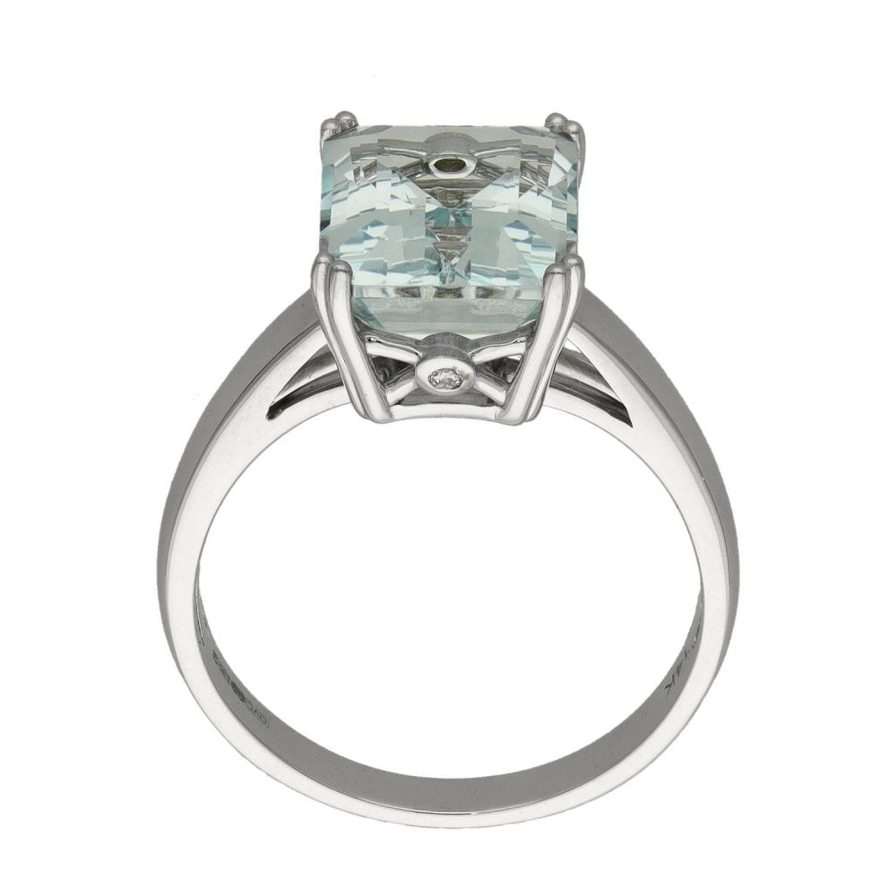Ladies 14ct White Gold Aquamarine Dress Ring - Size P