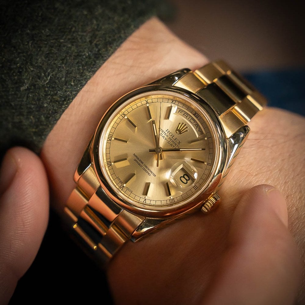 Day-Date 118208 - Champagne Dial - 2001