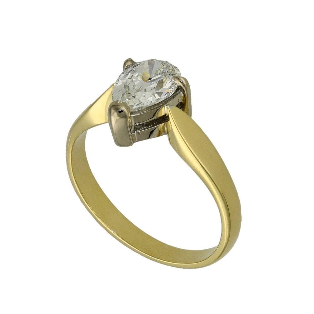 18ct Yellow Gold Pear Cut Diamond Engagement Ring - 1.00ct