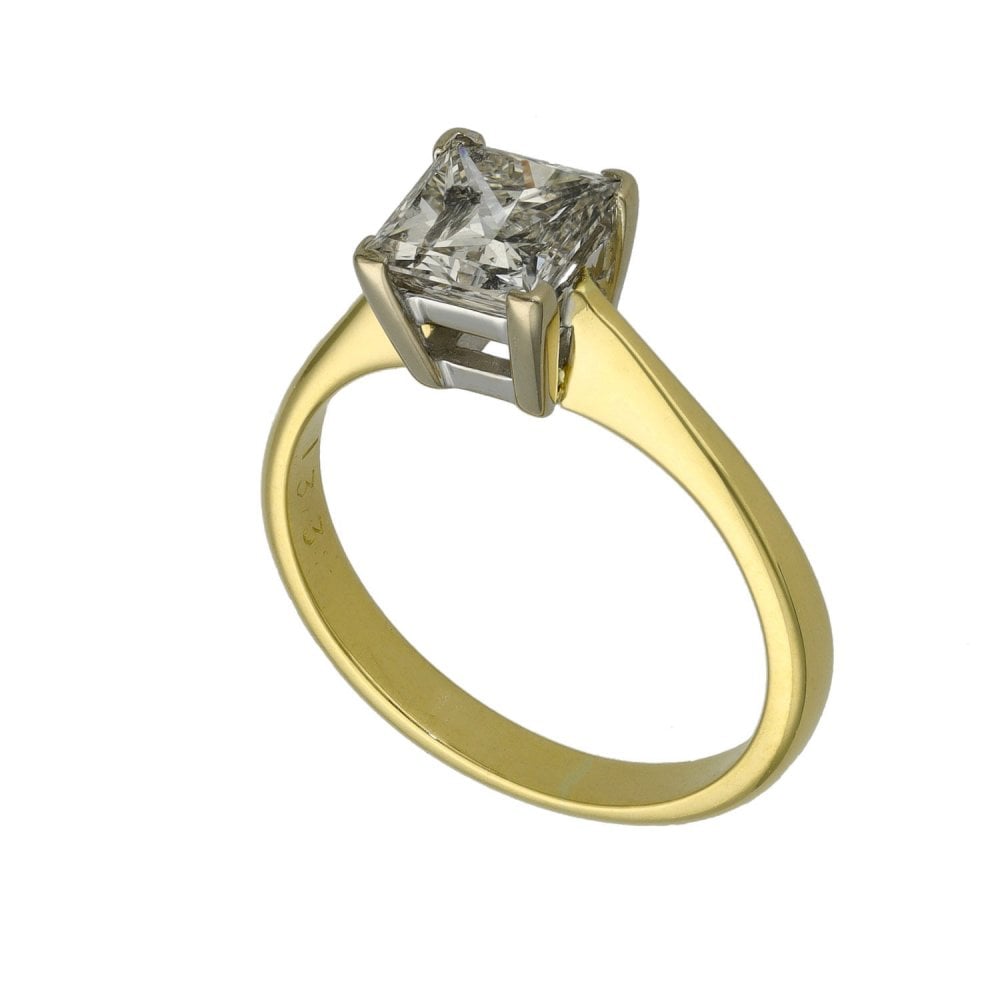 18ct Yellow Gold Princess Cut Diamond Engagement Ring - 1.33ct