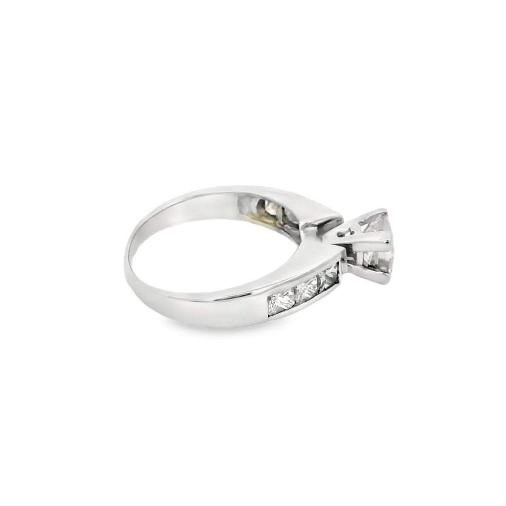 Ladies 18ct White Gold Diamond Engagement Ring - 1.00ct