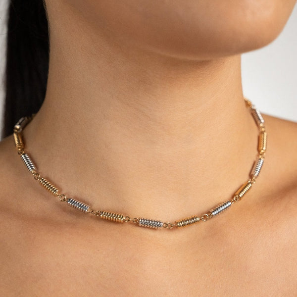 9ct Yellow & White Gold Spring Necklace - 16" - 16.7g