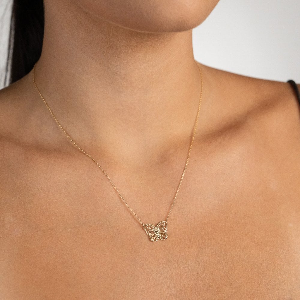 9ct Yellow Gold Filigree Butterfly Pendant & Necklace -18" -1.7g