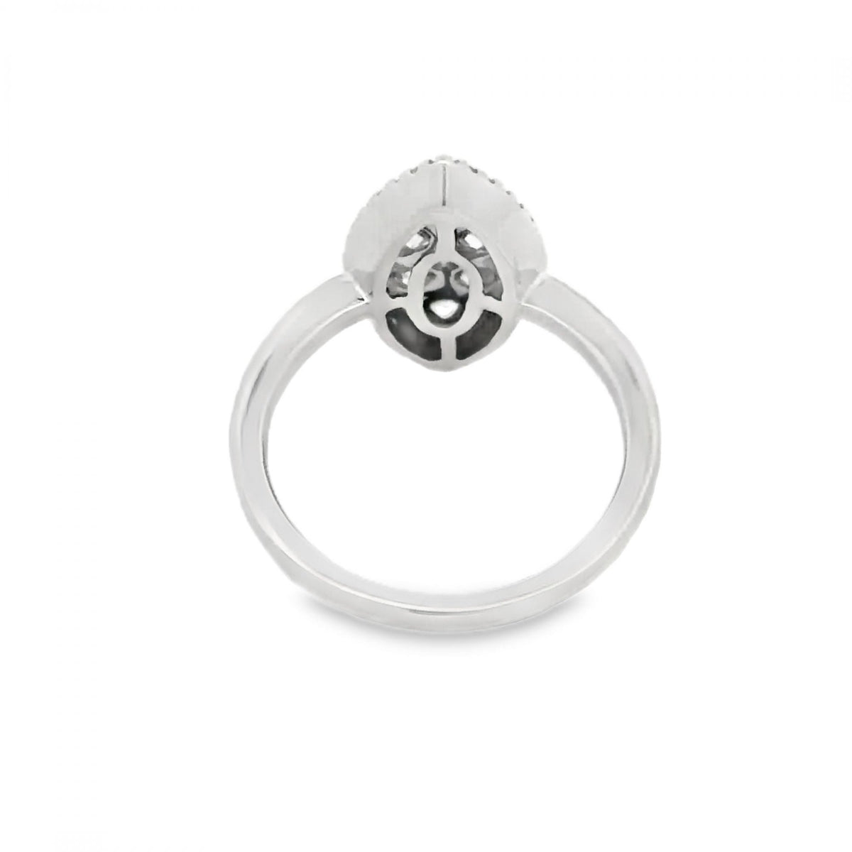 18ct White Gold Diamond Cluster Ring - Size N - 1.00ct