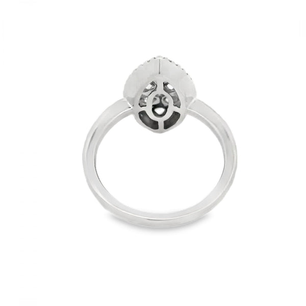 18ct White Gold Diamond Cluster Ring - Size N - 1.00ct