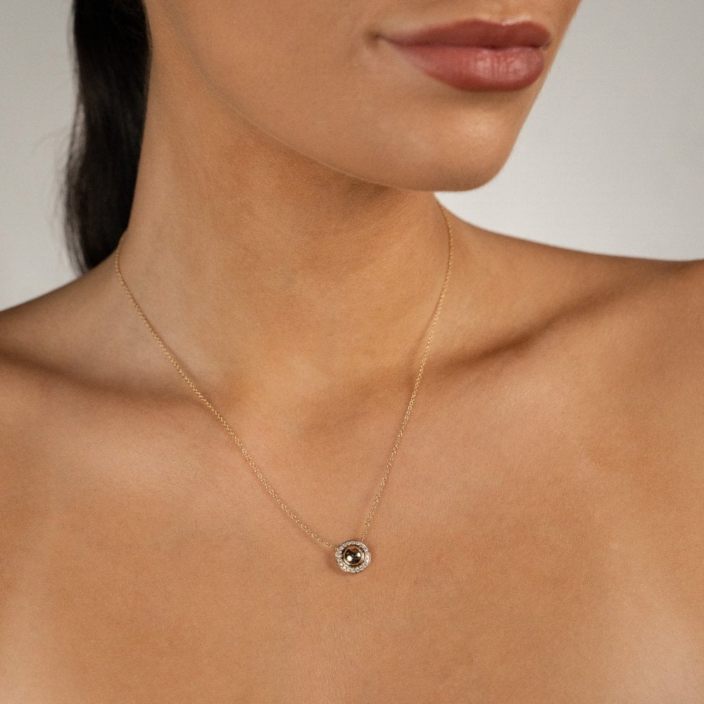 9ct Yellow Gold Diamond Pendant & Trace Necklace - 18" - 2.9g