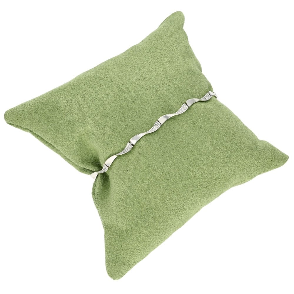 9ct White Gold Diamond Set Bracelet - 7.5"