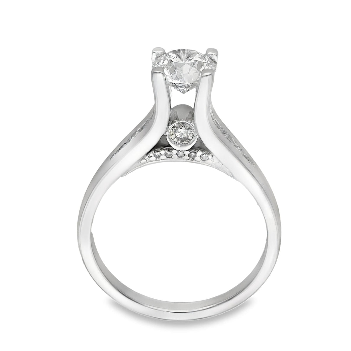 Ladies 18ct White Gold Diamond Engagement Ring - 1.01ct
