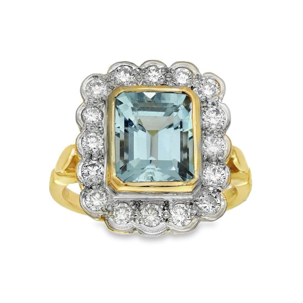 18ct Yellow Gold Aquamarine & Diamond Cluster Ring - Size M