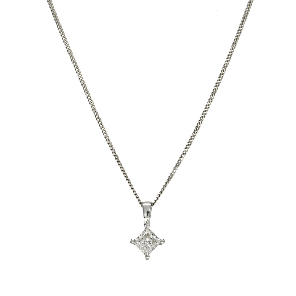 18ct White Gold Certified Diamond Pendant & Necklace - 16"- 3.9g