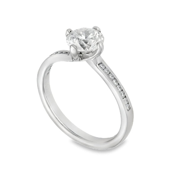 Ladies 18ct White Gold 1.17ct Diamond Twist Ring - Size K½