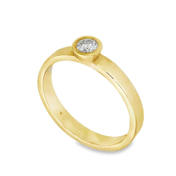 18ct Yellow Gold Diamond Engagement Ring - Size N½ - 0.20ct