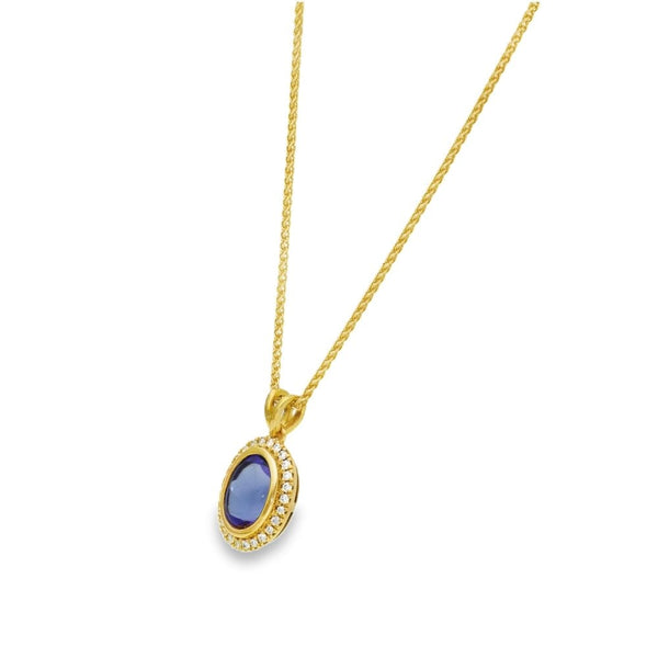 18ct Yellow Gold Tanzanite & Diamond Pendant & Necklace - 18"