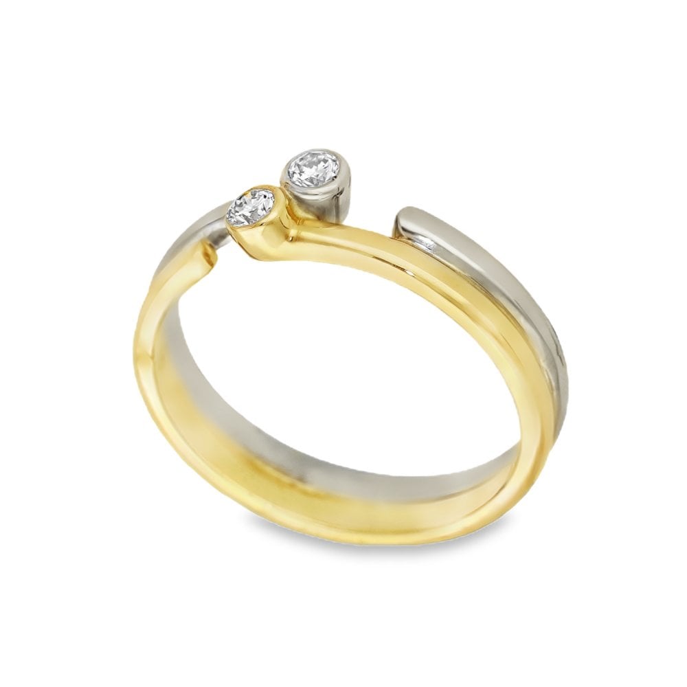 18ct Yellow & White Gold Diamond Ring - Size J½ - 0.10ct