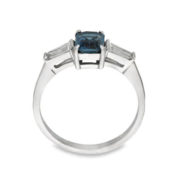 9ct White Gold Blue Topaz & Cubic Zirconia Trilogy Ring - 7mm