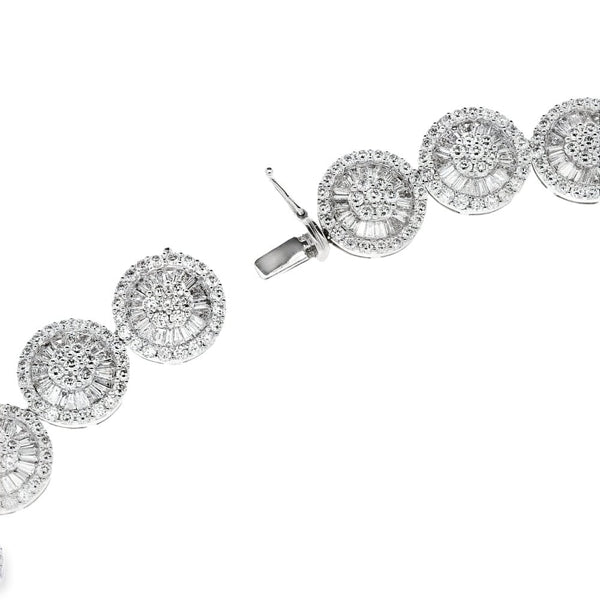 18ct White Gold Graduated Diamond Collarette - 16" - 33.50ct