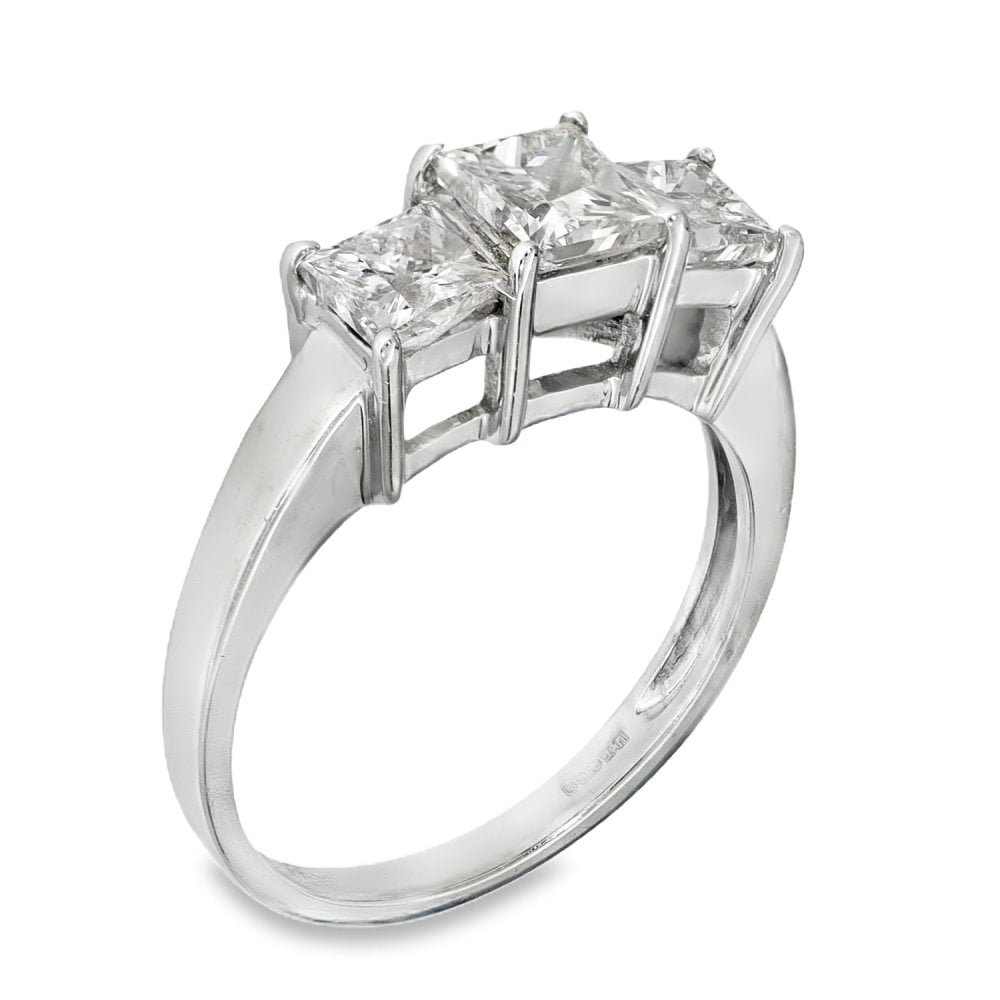 18ct White Gold Diamond Trilogy Ring - Size O - 1.90ct