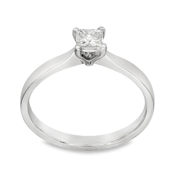 950 Platinum Diamond Engagement Ring - Size M - 0.42ct