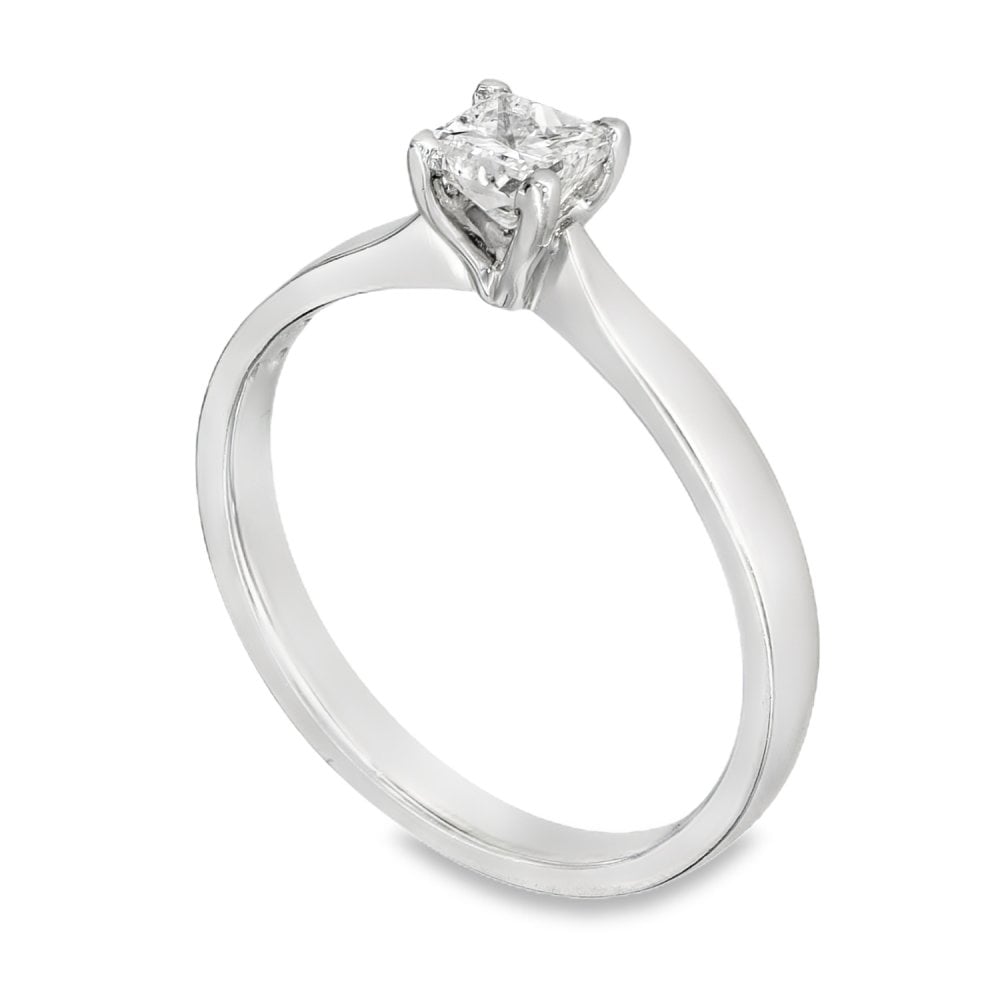 950 Platinum Diamond Engagement Ring - Size M - 0.42ct
