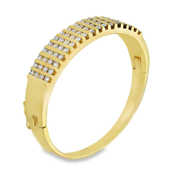 Ladies 18ct Yellow Gold Diamond Set Bangle - 5.00ct
