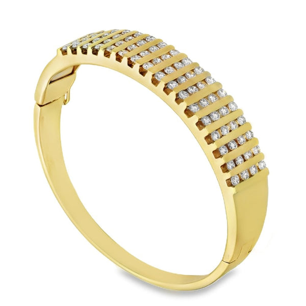 Ladies 18ct Yellow Gold Diamond Set Bangle - 5.00ct