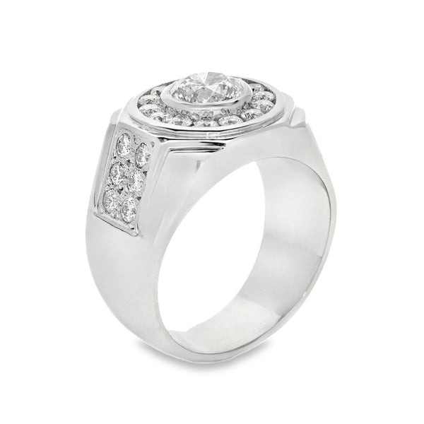 950 Platinum Diamond Halo Ring - Size T - 2.42ct